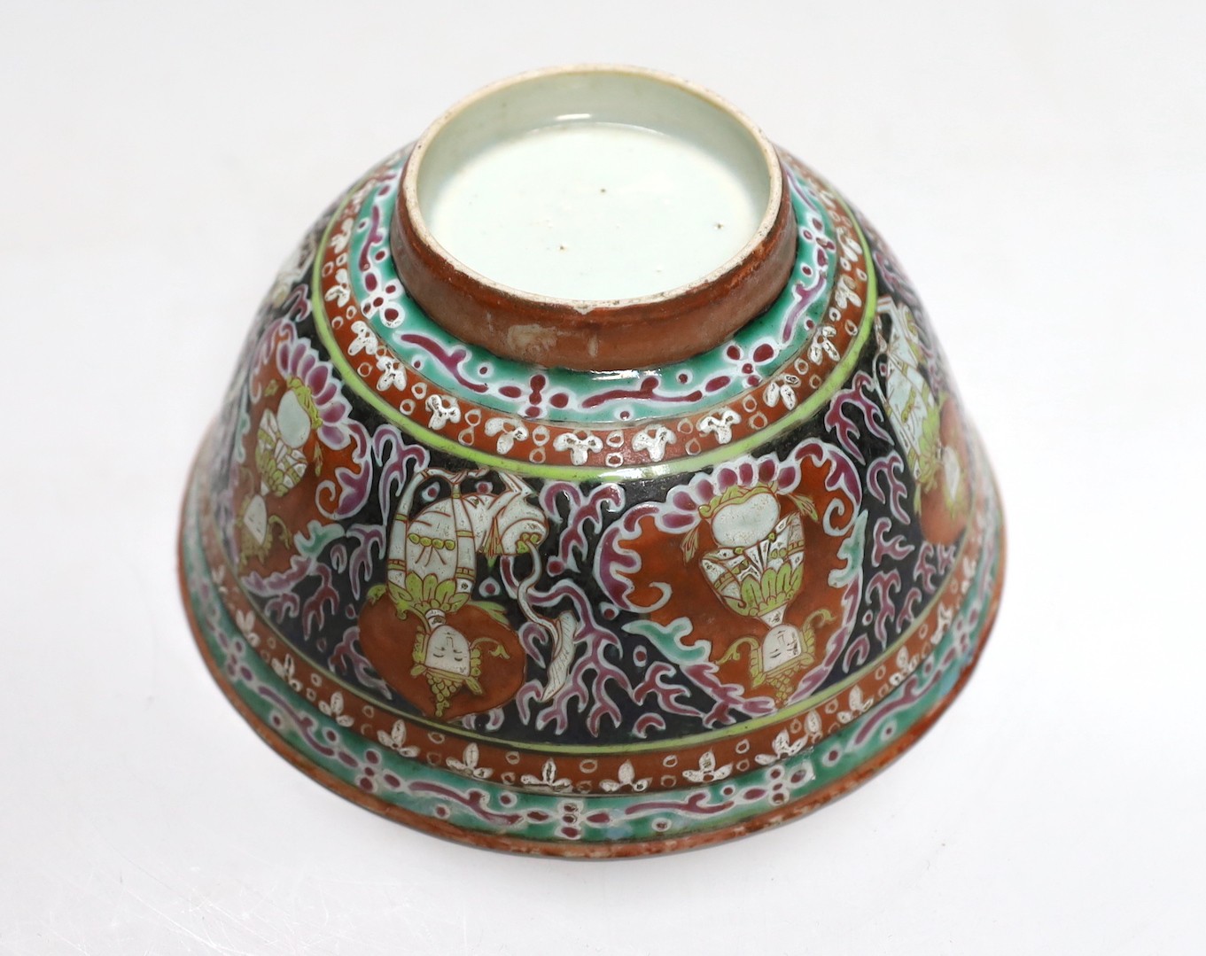 A Chinese enamelled porcelain bowl for the Thai market, Qing period, 17.5cms high